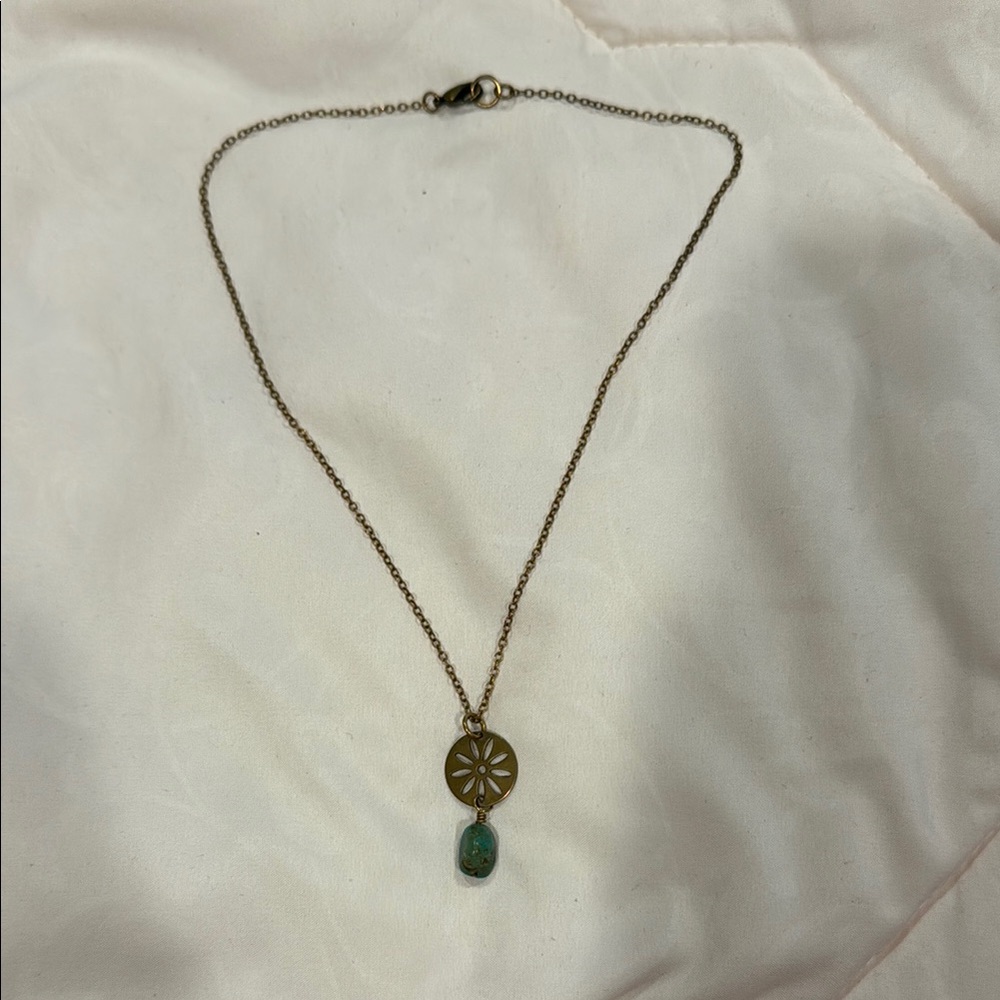 Delicate Bronze-Gold Daisy Pendant Necklace with Green Stone